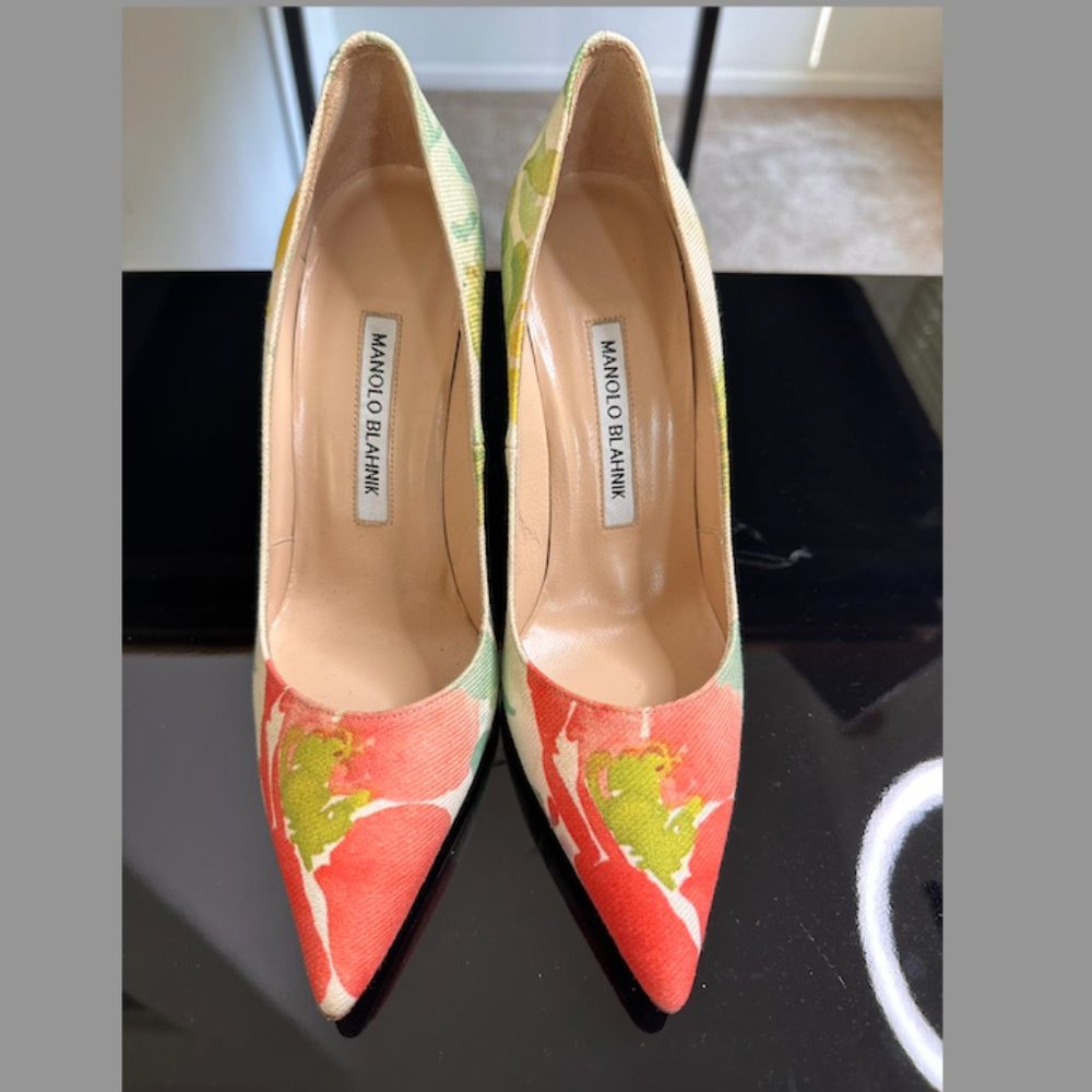 Manolo Blahnik BB Floral Watercolor Pump*New*